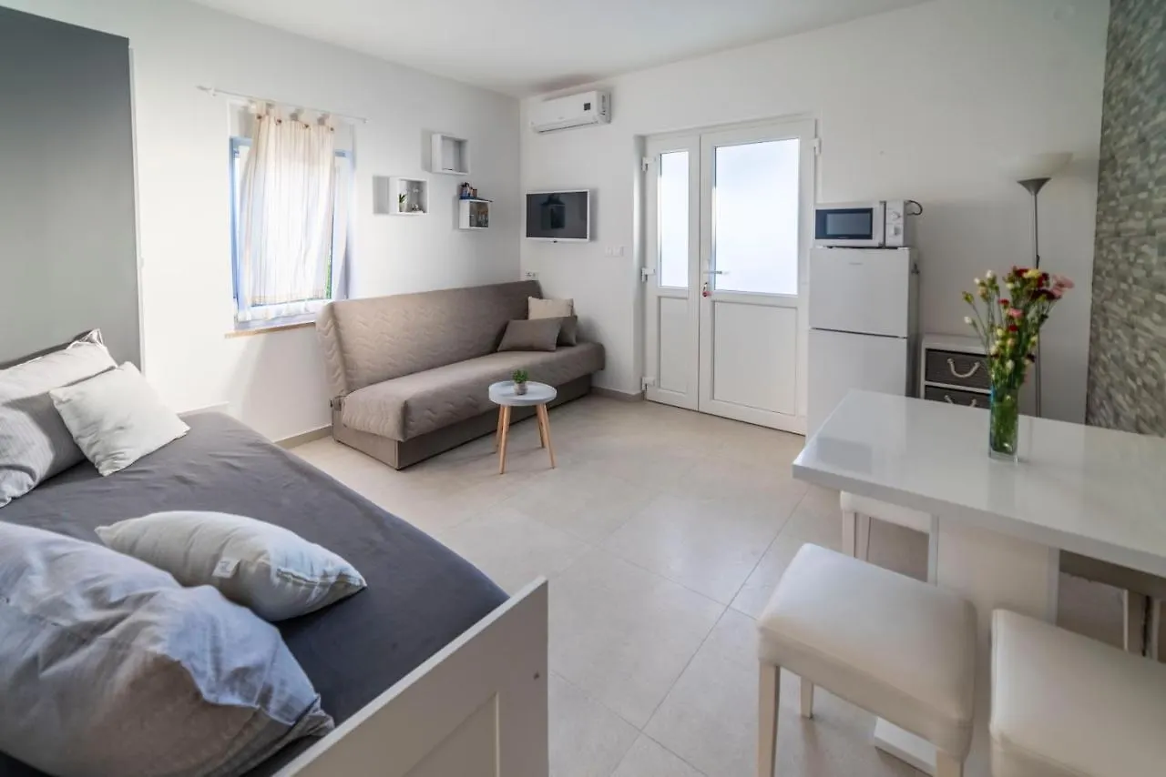 Apartment Goga 풀라 0*,  크로아티아